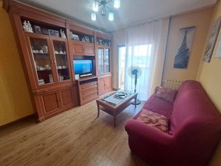Flat  Avenida constitución española. Piso exterior al sur con terraza frente al paseo de fuentes blan