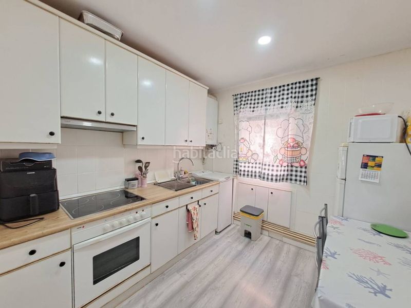 Foto 1b161d5b-8e8a-42f9-b65e-7b363efed848. Etagenwohnung mit heizung in Santa Teresa - San Pedro Cardeña Burgos