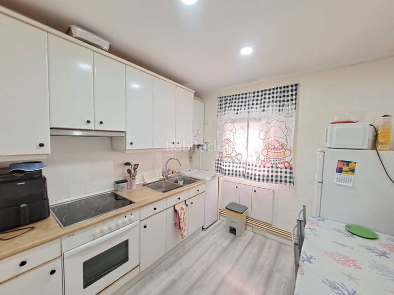 Foto df1aa6aa-a54e-4a3f-8620-feba6236022e. Etagenwohnung mit heizung in Santa Teresa - San Pedro Cardeña Burgos