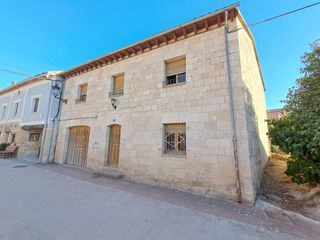 Casa  Calle real. Impresionante casona de piedra para dejar a su gusto con amplio