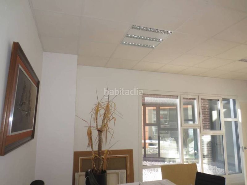 Foto a33b0605-2421-48a1-84a4-dd60565be61b. Location bâtiment à usage industriel avec chauffage dans Briviesca