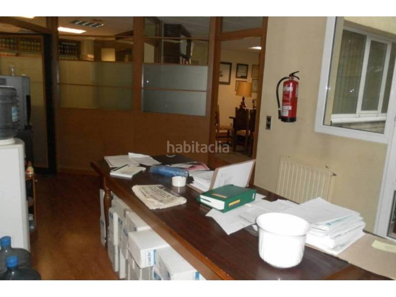 Foto c930597a-b824-41f3-9bbb-d26416c13902. Miete büro mit heizung in Casco Antiguo Burgos