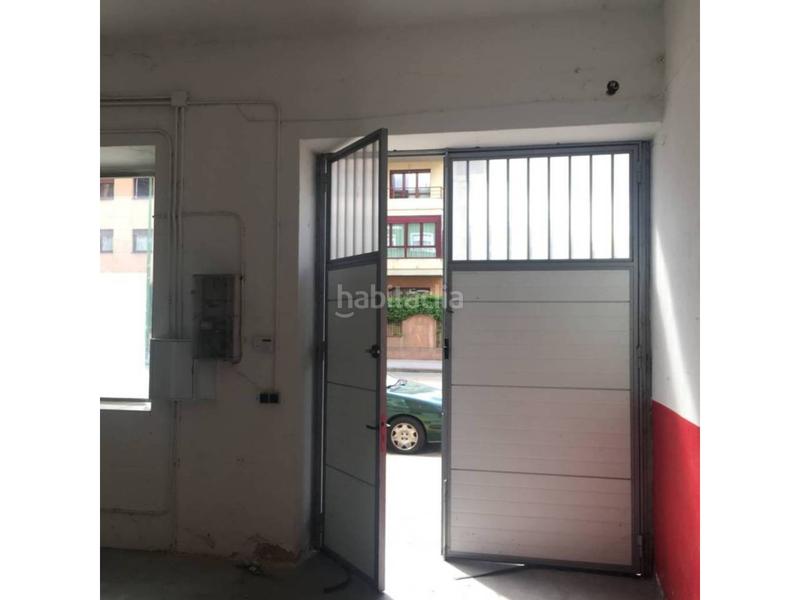 Foto 8ec2bbb1-e7bc-4f99-bda9-3f86b159e0b9. Alquiler local comercial  en alquiler con opción a compra en Burgos