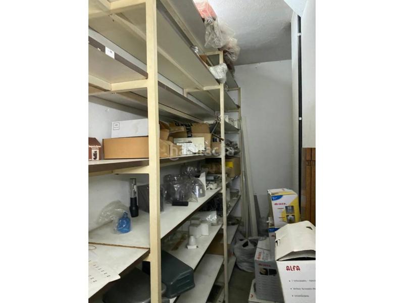 Foto b5ab9341-60de-414f-b8fa-5a837a13e76d. Alquiler local comercial local en venta en centro en Burgos