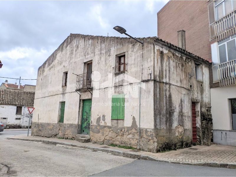 Foto bfe2c959-cbb5-480a-a707-d189e3523099. Casa a Navas del Marqués (Las)