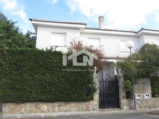 Xalet  La luz. Chalet pareado en venta en navalperal de pinares