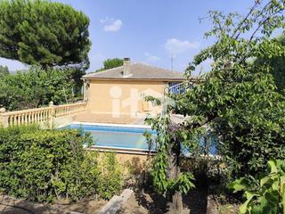 Chalet  Olivo. Venta de chalet en santa cruz de pinares