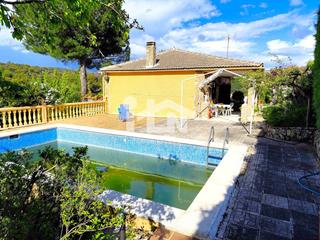 Chalet  Olivo. Venta de chalet en santa cruz de pinares