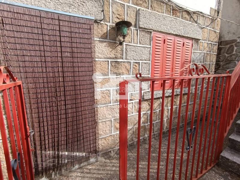 Foto 6cdf1410-218c-4273-baaf-608d8a3131c8. Pis a Hoyo de Pinares (El)