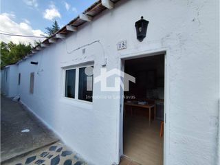 Casa  Calle covacho. Casa en venta en la estación de  las navas del marqués
