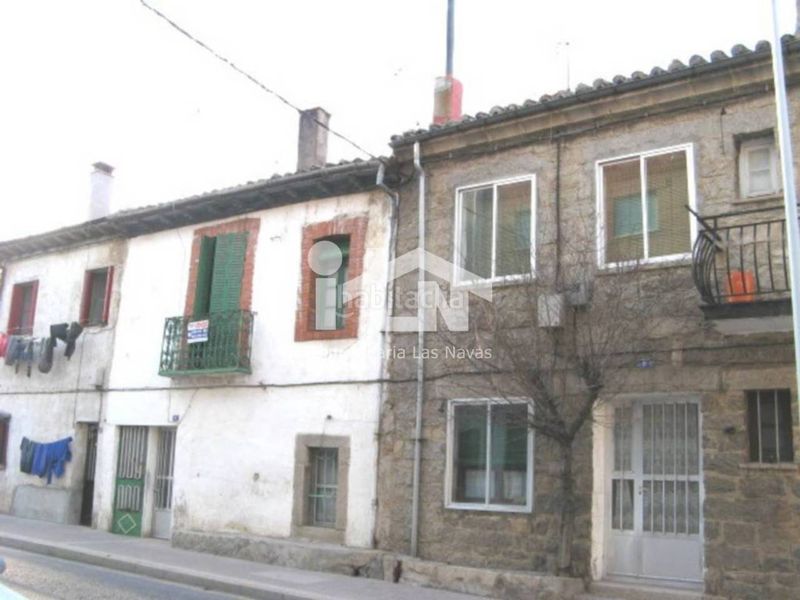 Foto 7694e721-966c-4c5f-92e5-93aec1b505b5. Casa a Navas del Marqués (Las)