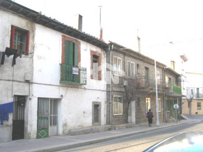 Foto a1f7d93c-0147-49e7-b888-81871977443f. Casa a Navas del Marqués (Las)