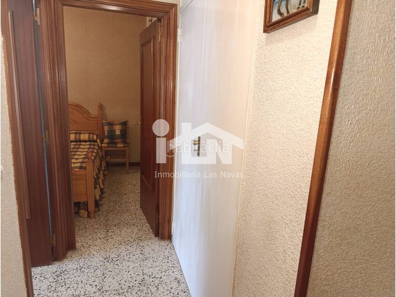 Foto f235c562-f399-4fb2-91d3-621904a97ba2. Pis amb calefacció a Navas del Marqués (Las)