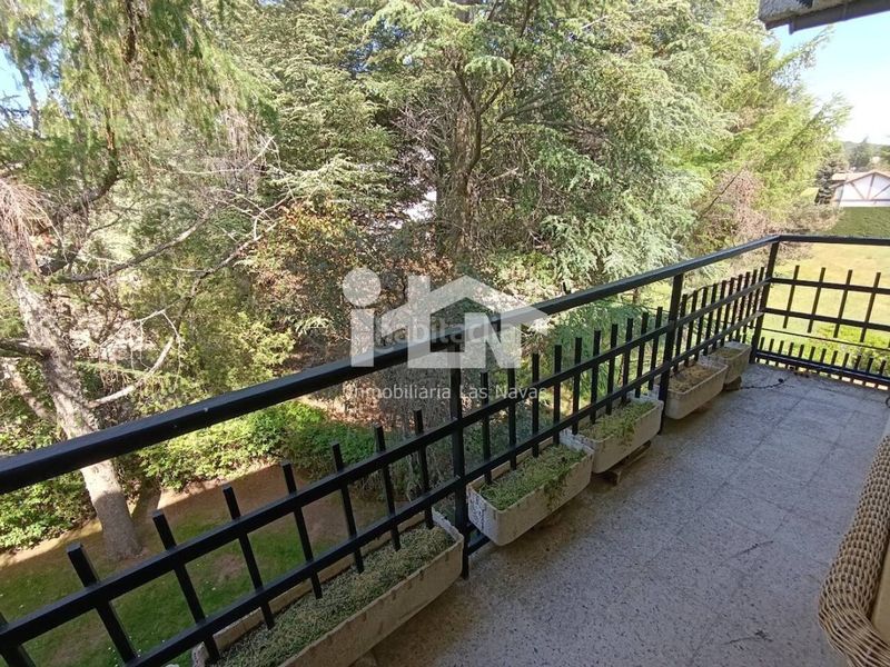 Foto af84a106-2cee-4803-8a86-b718709e4b4d. Pis amb aparcament a Navas del Marqués (Las)