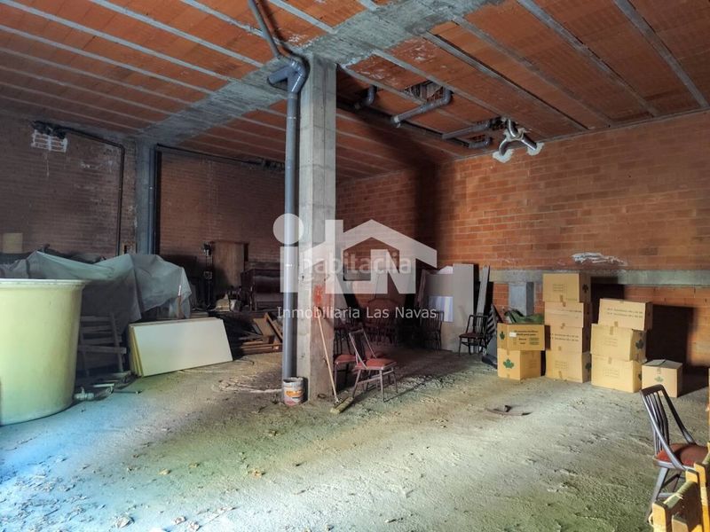 Foto 922a2c29-6aad-4543-894e-5d412451533c. Local comercial a Navas del Marqués (Las)
