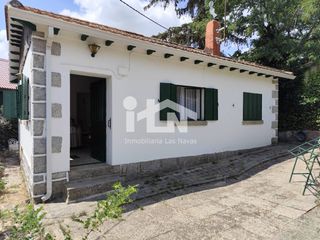 Xalet  Travesia romero. Chalet en venta en santa maría de la alameda  estación.