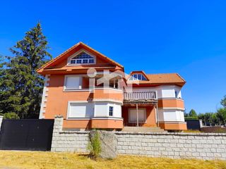 Chalet  Calle conde vallellano. Chalet en venta en las navas del marqués