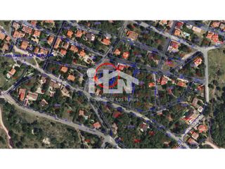 Terreno residencial en Calle Peral