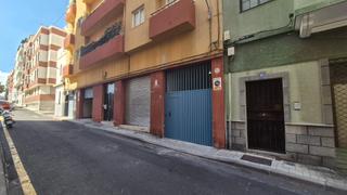 Alquiler Parking coche en Calle san miguel 81. Garajes centro santa cruz