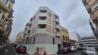 Lloguer Pis en Calle el peso 18. Estrenar en el centro de la laguna