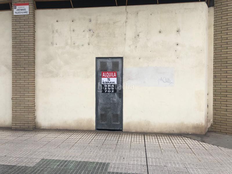 Foto baf8fb37-9f84-460c-927c-d98d688091c7. Lloguer local comercial a El Natahoyo Gijón