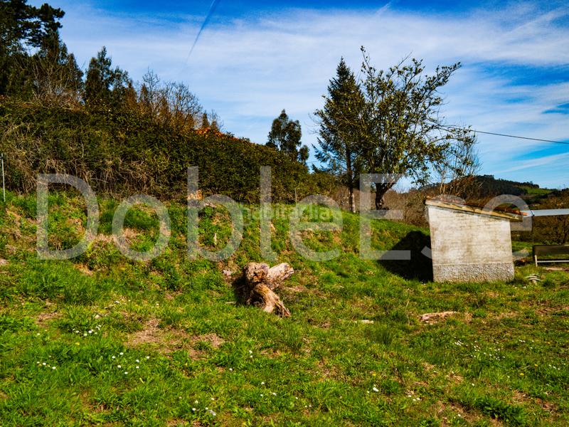 Foto f999c34e-3e94-4f51-b037-c5919dca6d1e. Terreny residencial a Colunga - barrio de linares - Colunga 31 a Colunga