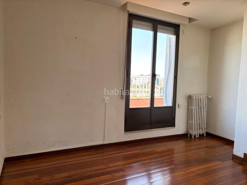 Foto a99c602f-9058-4fb7-95f2-a72b45454626. Location attique avec chauffage dans Centro Gijón