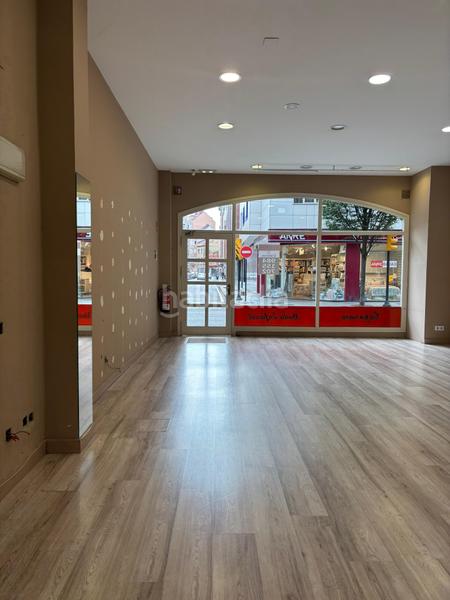 Foto 7087dce0-ebf5-4350-b204-159496362632. Alquiler local comercial alquiler local en Llano Gijón