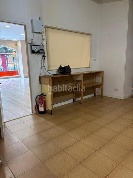 Foto 41f7cc21-3832-4835-b13c-cc1f3f4683d4. Rent business premise in Llano Gijón