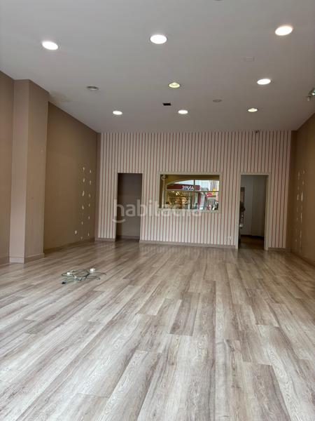 Foto 8a62c8fc-10b9-4abf-bc76-601aa0ae6c3e. Rent business premise in Llano Gijón