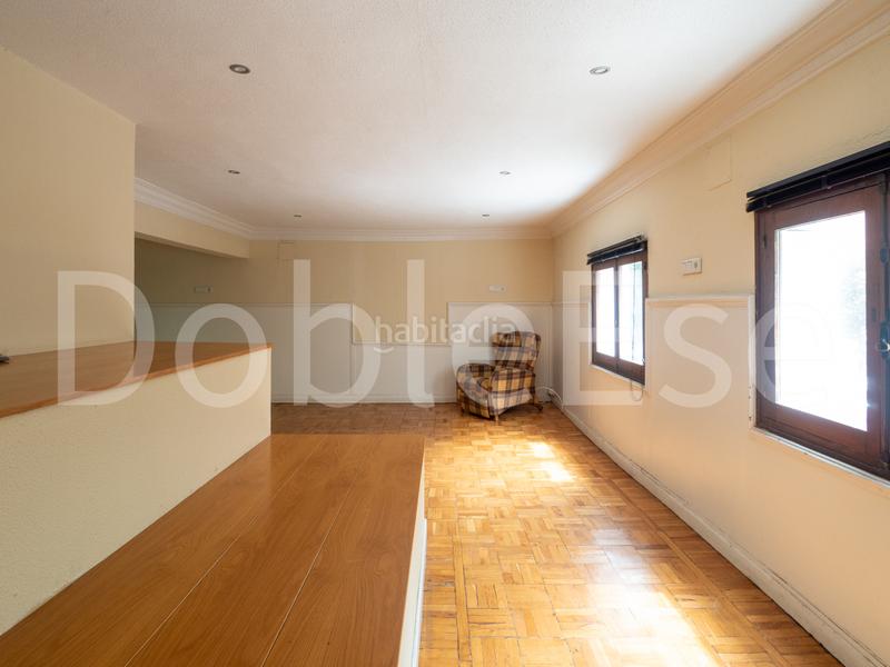 Foto d306febc-59e1-4698-8313-246834bf28b4. Piso ocasión venta de loft reformado en zona institutos la milagrosa ideal inversión! descubre este acogedor loft de unos 60 en Gijón