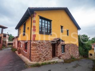 Reihenhaus  Villaviciosa - lugás - cortina. Ocasión  vivienda única en plena naturaleza dobleese inmobiliari
