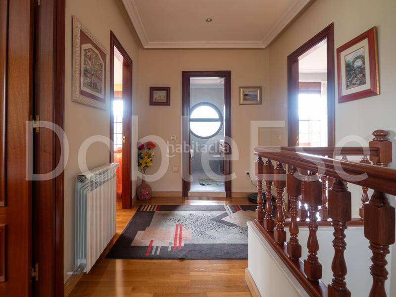 Foto 6f44f18d-7c0a-4a72-94d5-bcc8fe2aaf3f. Casa amb calefacció aparcament a Sierín Gijón