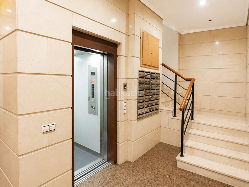 Foto ab09a55f-aa09-45d0-8293-d715da5f3c44. Pis amb calefacció aparcament a Llano Gijón