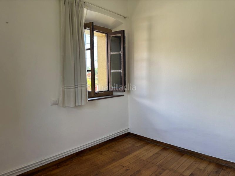 Foto a46911f4-6c61-4b81-9326-c4c3e0041d28. Casa amb calefacció aparcament a Parroquias Norte Siero