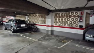 Parking coche  Gijón - cl pola de siero. Plaza de garaje amplia junto a la estación de alsa y la playa de