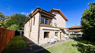 Location Maison  Gijón - cr villaviciosa. Casa unifamiliar independiente con jardín junto al estadio de el