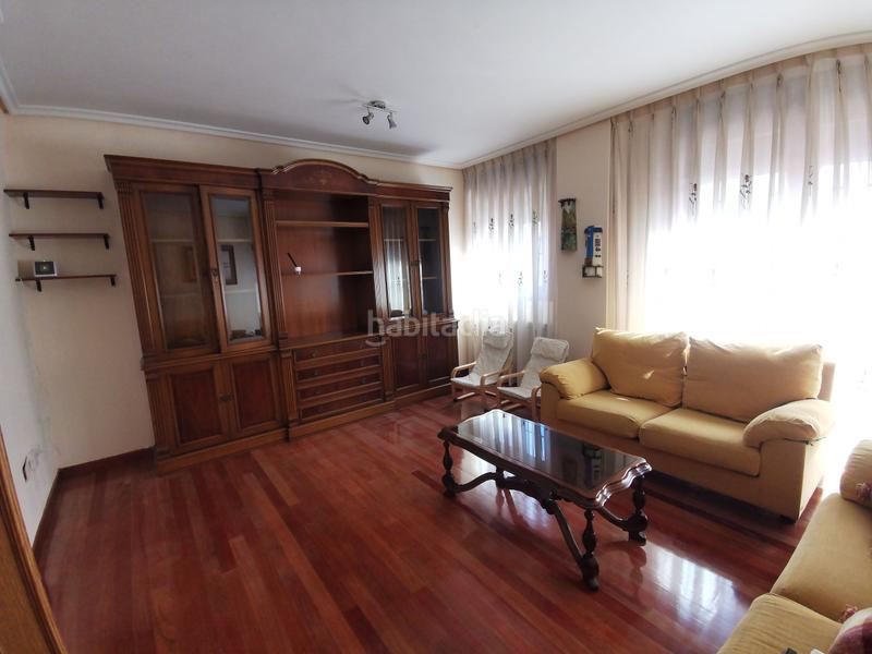 Foto f461590d-f5b2-4647-af58-96541a4a0f3a. Appartamento con riscaldamento parcheggio in Centro Avilés