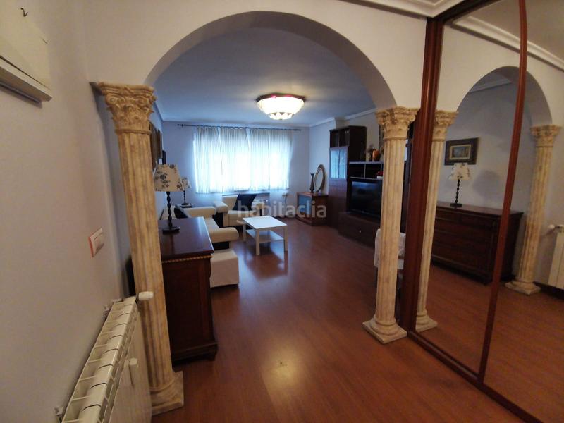 Foto 4a092edf-6e74-4d6b-98c9-7b0344d5adac. Rent flat with heating parking in Salinas Castrillón