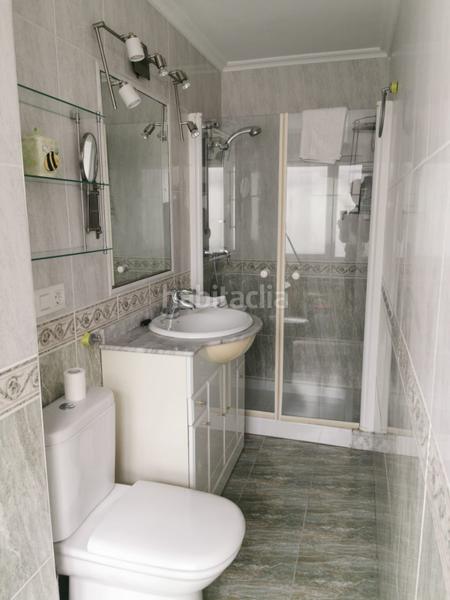 Foto de9f053a-b44a-49e3-9e66-aa0a04670357. Rent flat with heating parking in Salinas Castrillón