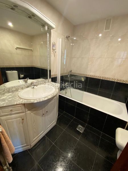 Foto 3ba9b9da-b52d-4e65-a9ac-59507302c8a4. Lloguer apartament amb calefacció piscina a Centro Avilés