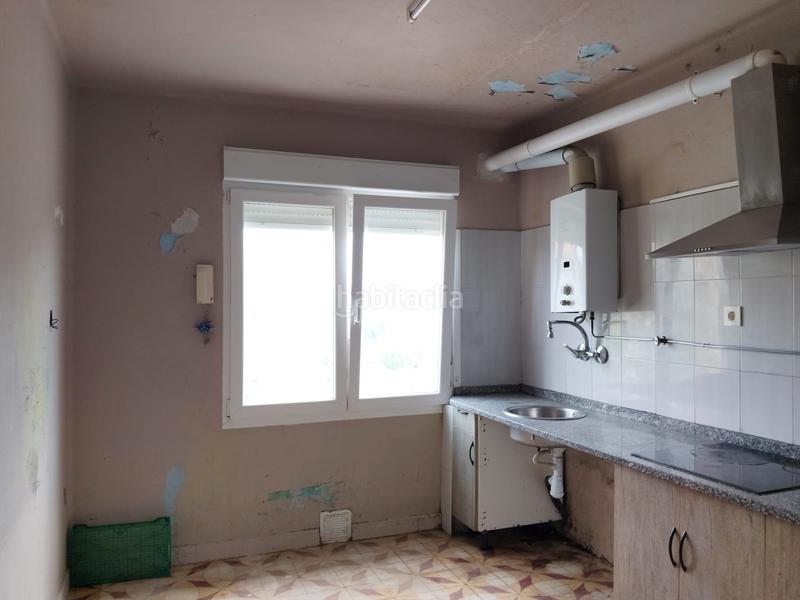 Foto 63499c39-8474-49c5-8a32-59bd89538c06. Piso  venta raices en Raíces Castrillón