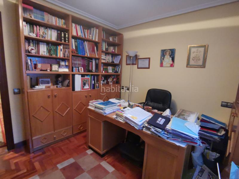 Foto 5a50affd-63aa-4456-b6dd-a6a4ff7e6fba. Etagenwohnung mit heizung parking in Centro Avilés