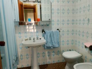 Piso  Avenida de leopoldo alas clarín. Piso venta la magdalena