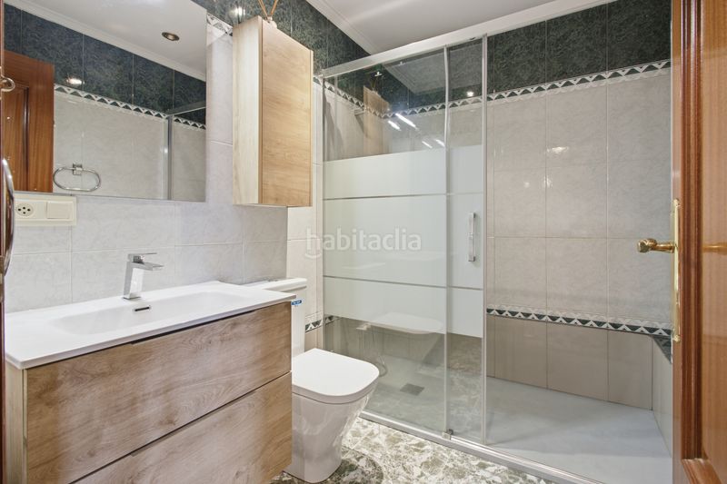 Foto cb53b10f-76a1-4c5a-8e3e-6111160fe694. Flat with heating parking in Centro Avilés