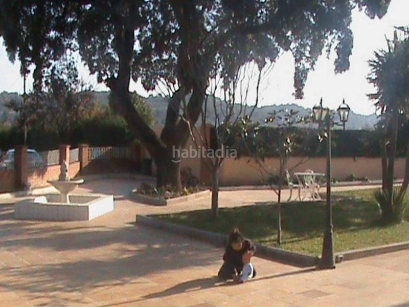 Foto 1c786fe0-9110-4e94-9fd2-7e8a46d300d2. Casa superf. 280 m², 800 m² solar, 8 habitaciones, 2 baños, 1 aseo, cocina, comedor, terraza, jardín, garaje, calefacción, agua, luz en Vallmoll