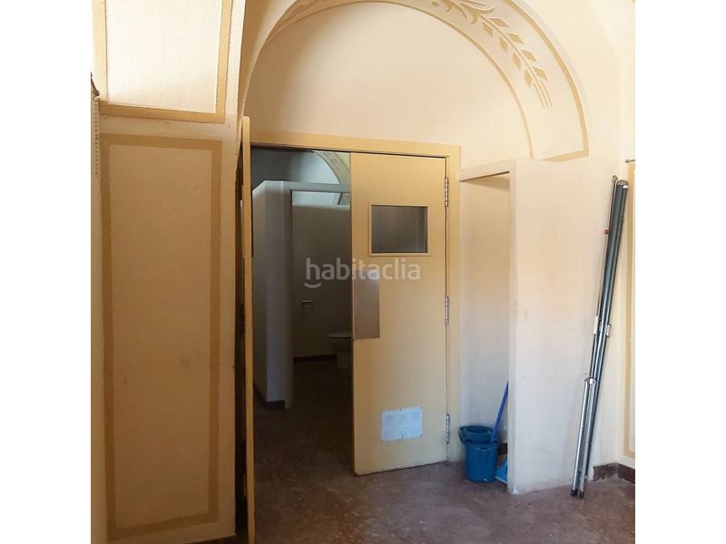 Foto 5f1d4a02-eda6-4f9e-bd45-c5c469002fc3. Lloguer local comercial a Valls