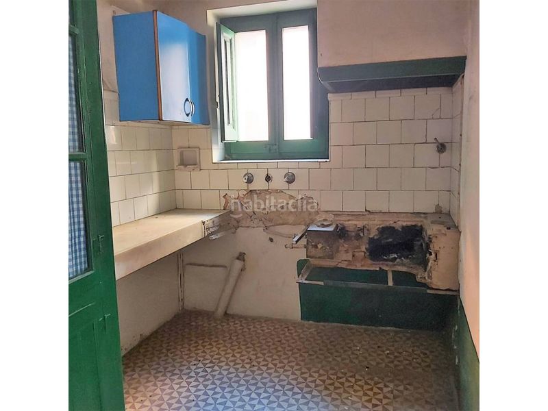 Foto 9a59119b-cfc0-40ca-93f9-9ac3e145c5f3. Casa amb aparcament a Valls