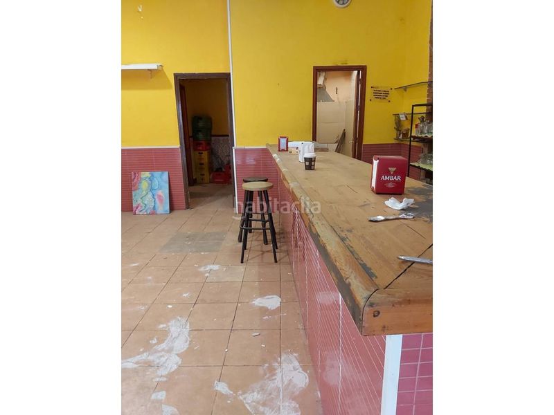 Foto c97d4c1d-b1d8-40c9-82ac-8f8c260bde4d. Lloguer local comercial a Valls