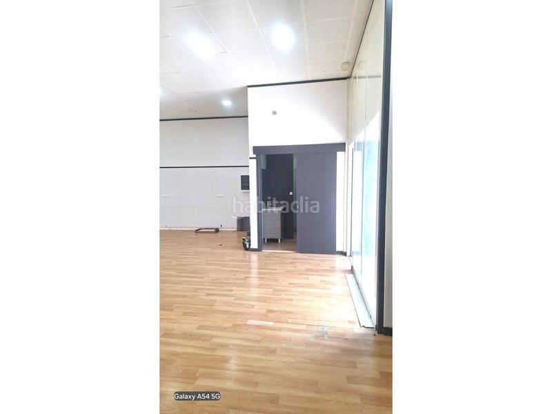 Foto 25eb85f2-bca3-4904-83bf-da3adcc033b4. Local comercial a Valls